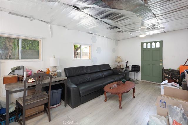 9016 Los Angeles Street, Bellflower, CA 90706