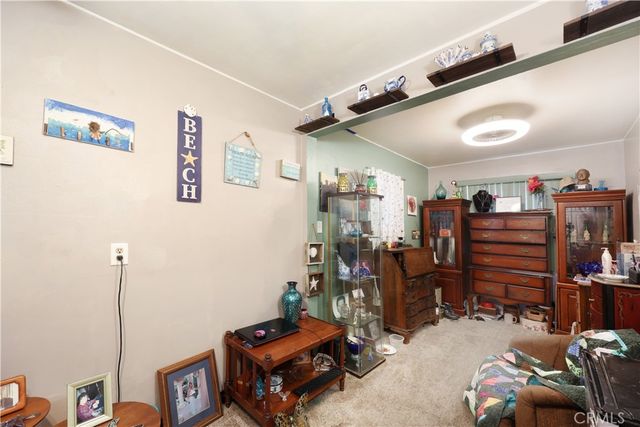 9016 Los Angeles Street, Bellflower, CA 90706