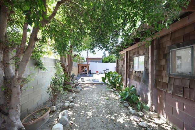 9016 Los Angeles Street, Bellflower, CA 90706