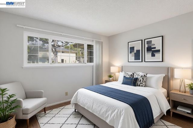 34812 Starling Dr 1, Union City, CA 94587