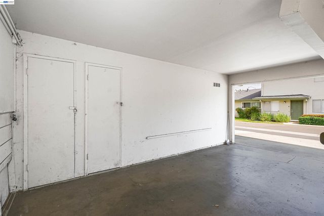 34812 Starling Dr 1, Union City, CA 94587