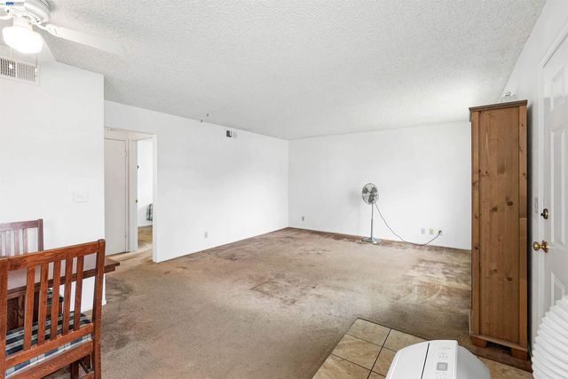 34812 Starling Dr 1, Union City, CA 94587