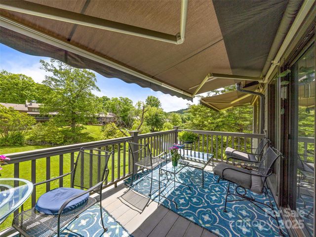 405 Crowfields Drive, Asheville, NC 28803