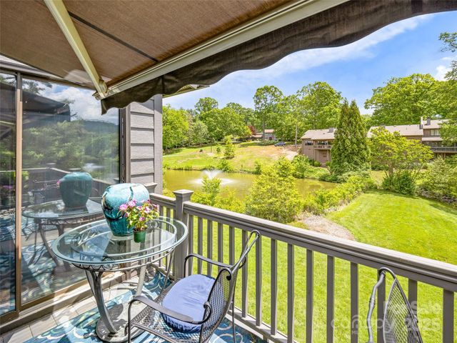 405 Crowfields Drive, Asheville, NC 28803