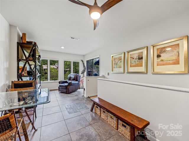 405 Crowfields Drive, Asheville, NC 28803