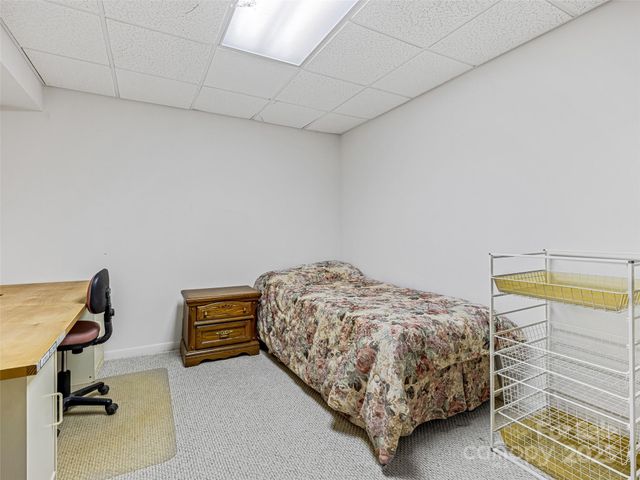 405 Crowfields Drive, Asheville, NC 28803