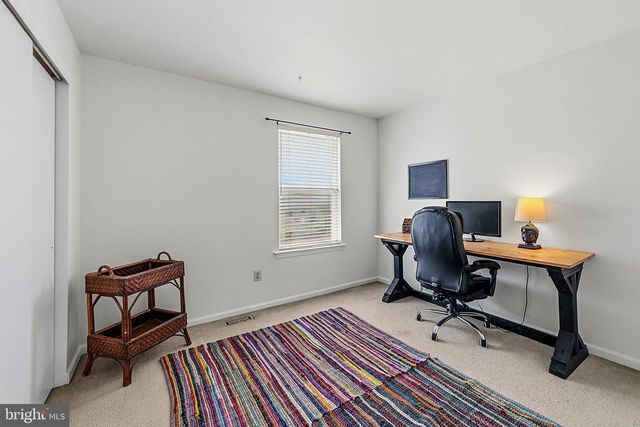 512 COLEMAN DR, Clayton, NJ 08312
