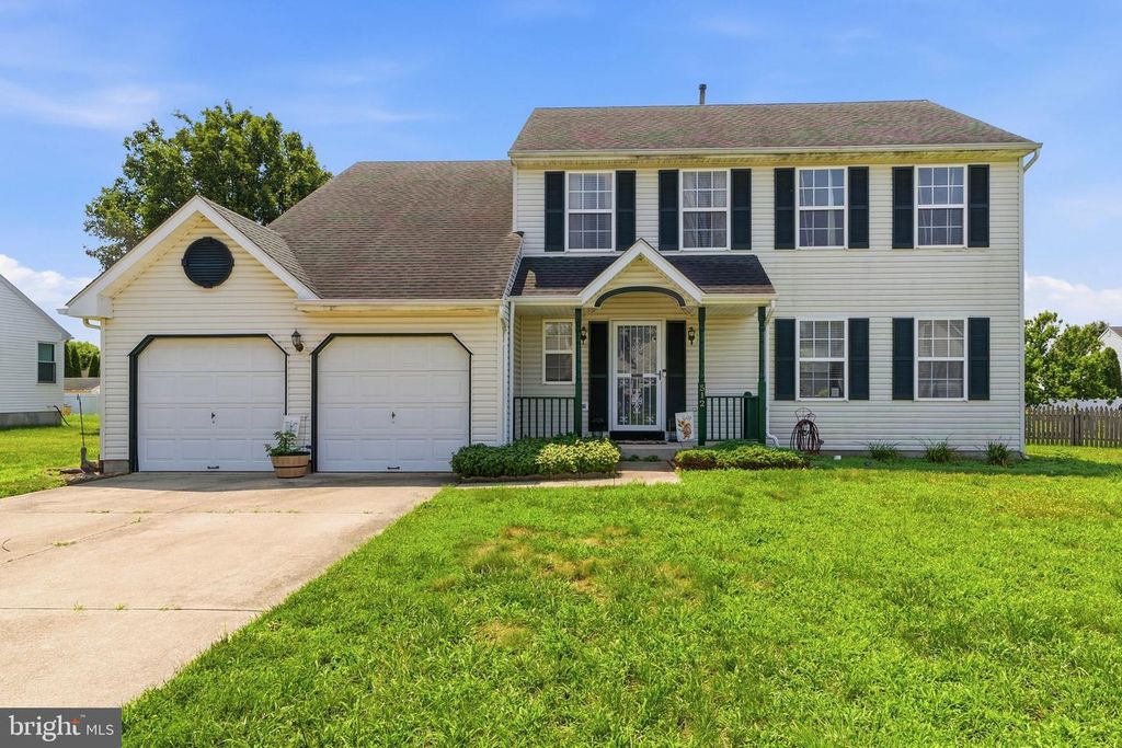 512 COLEMAN DR, Clayton, NJ 08312