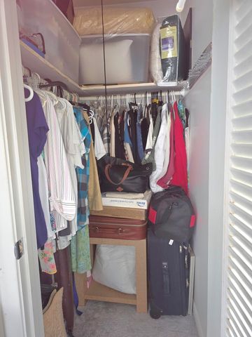 45 Easthampton B, West Palm Beach, FL 33417