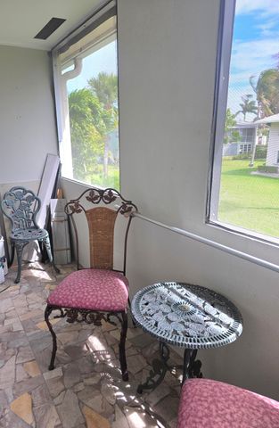 45 Easthampton B, West Palm Beach, FL 33417