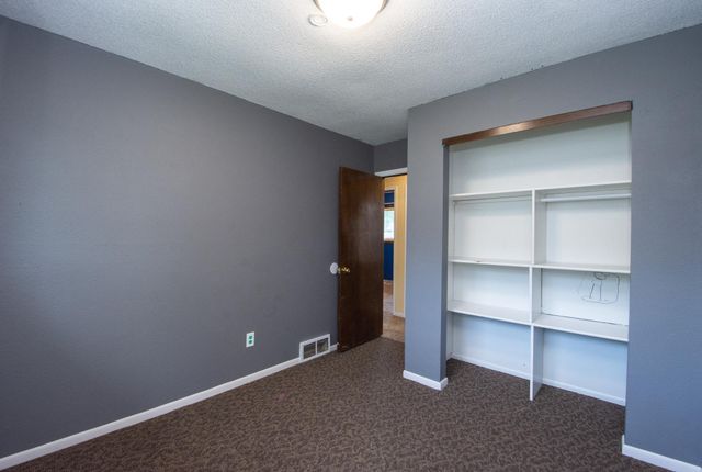 638 Appletree Lane, Moorhead, MN 56560