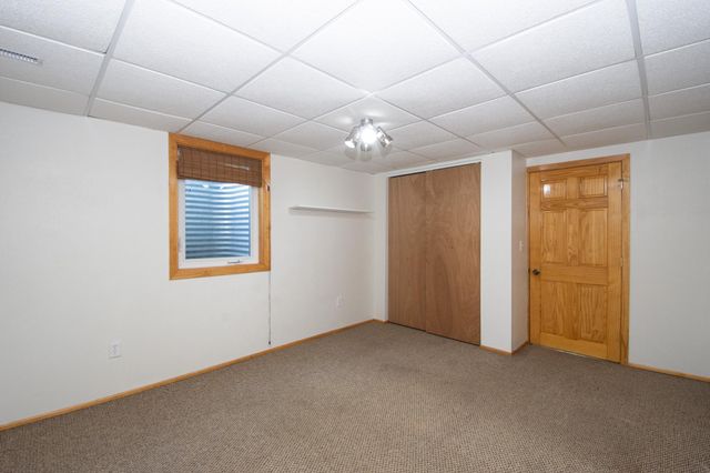 638 Appletree Lane, Moorhead, MN 56560