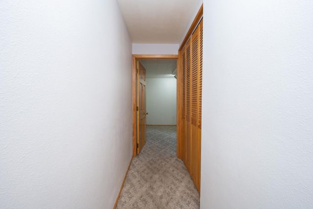 638 Appletree Lane, Moorhead, MN 56560