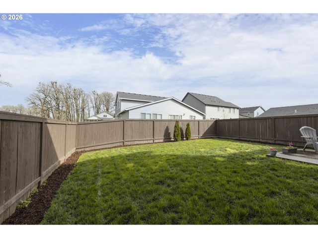 1949 Nw WESSEX St, Mc Minnville, OR 97128