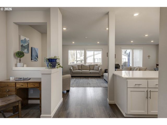 1949 Nw WESSEX St, Mc Minnville, OR 97128