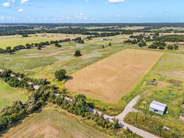 836 County Road 1895, Sunset, TX 76270