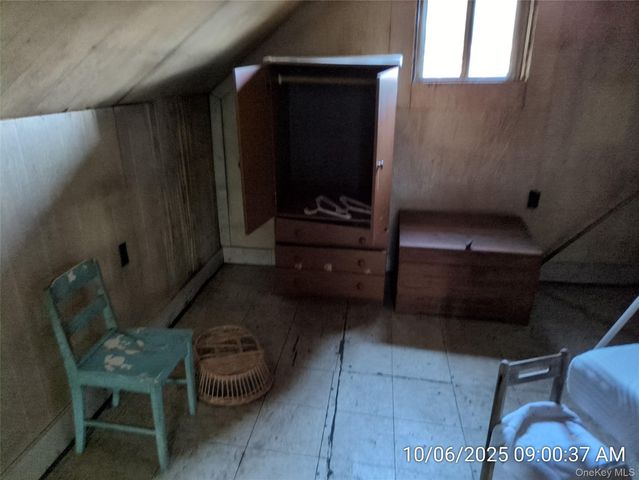 178 Montauk Highway, Speonk, NY 11972