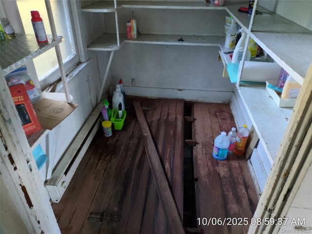 178 Montauk Highway, Speonk, NY 11972