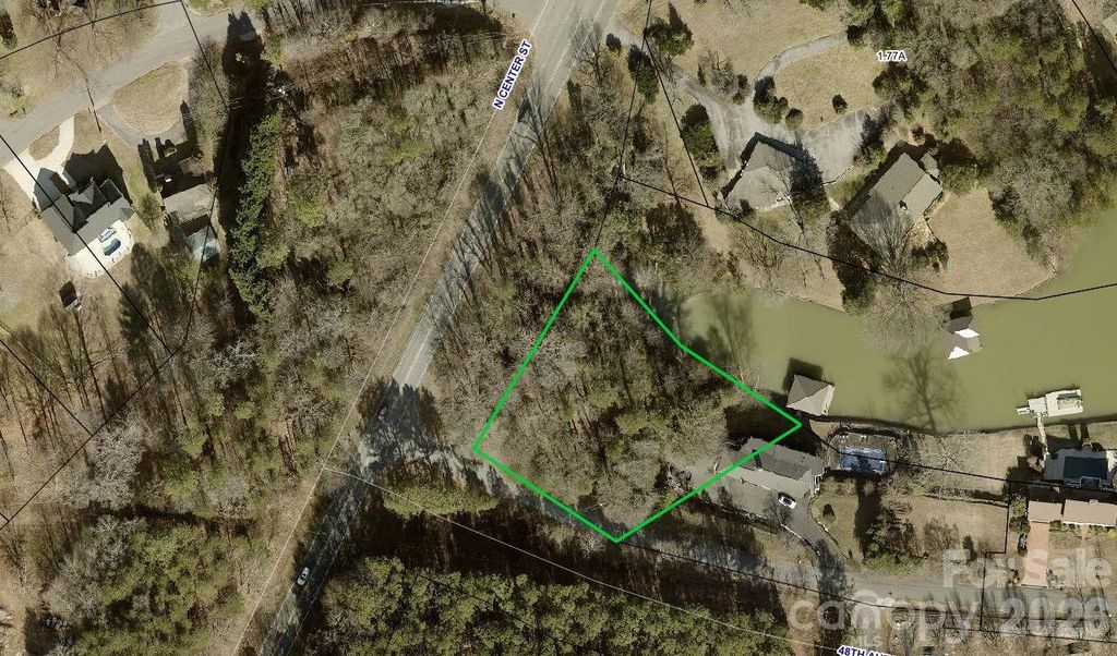 25 48th Avenue NE, Hickory, NC 28601