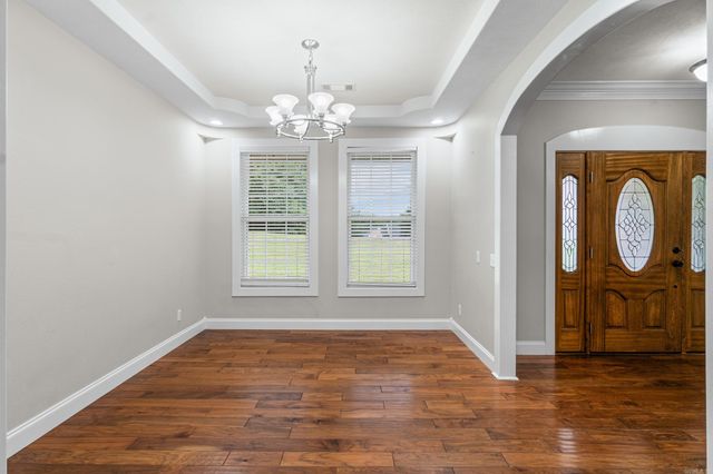 102 Ginger Court, Searcy, AR 72143
