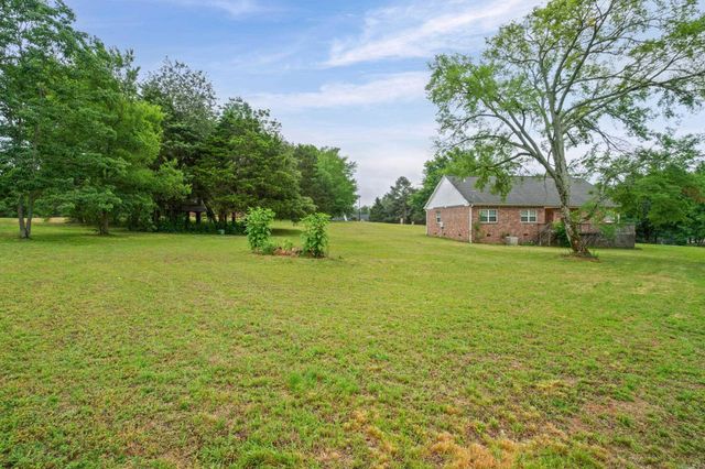 102 Ginger Court, Searcy, AR 72143