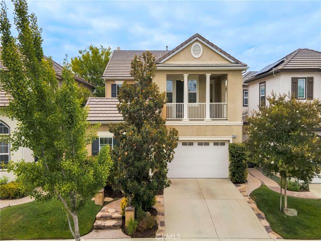 24334 Las Palmas, Valencia, CA 91355