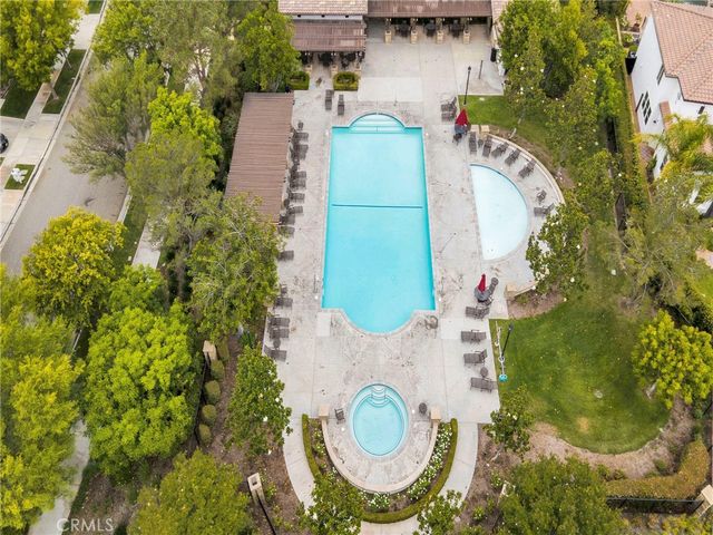24334 Las Palmas, Valencia, CA 91355
