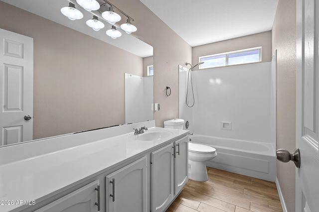 2916 E AMBER RIDGE Way, Phoenix, AZ 85048