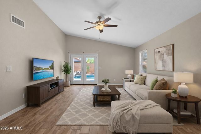 2916 E AMBER RIDGE Way, Phoenix, AZ 85048