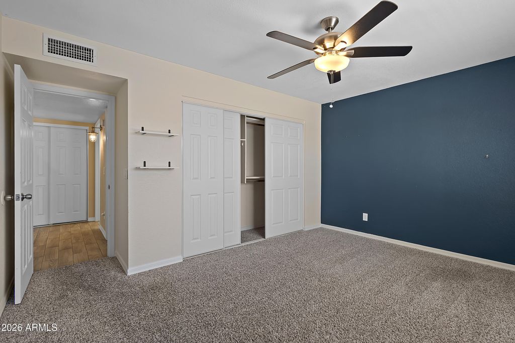 Image 20 of property listing at 2916 E AMBER RIDGE Way, Phoenix, AZ 85048