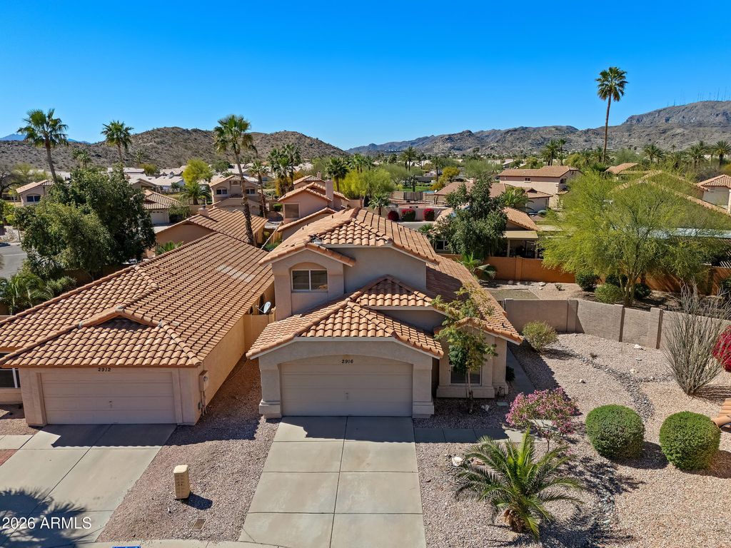 Image 30 of property listing at 2916 E AMBER RIDGE Way, Phoenix, AZ 85048