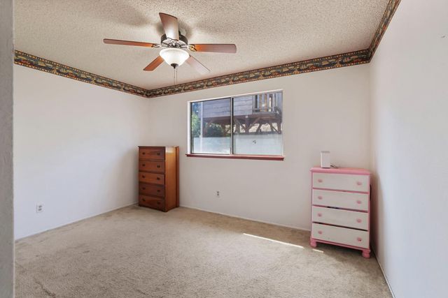 1699 W J St, Oakdale, CA 95361