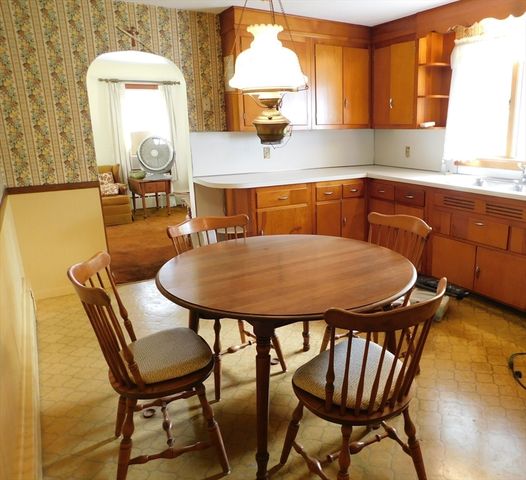 103 Chester Street, West Springfield, MA 01089