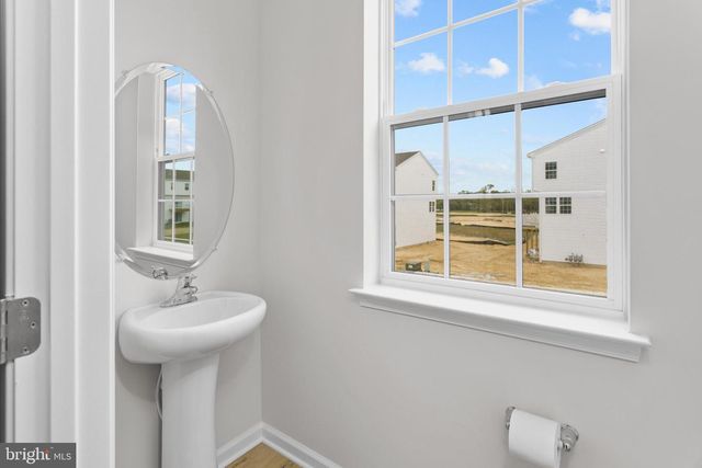 107 CLINTON STREET, Sicklerville, NJ 08081