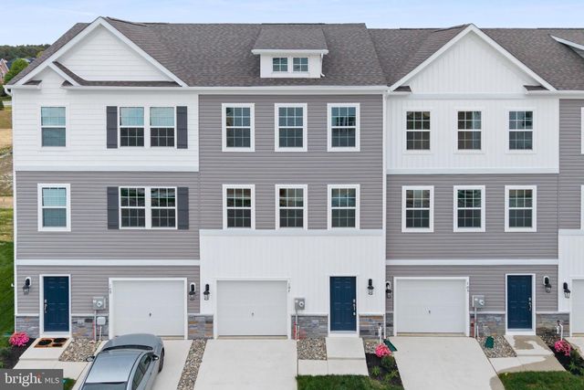 107 CLINTON STREET, Sicklerville, NJ 08081