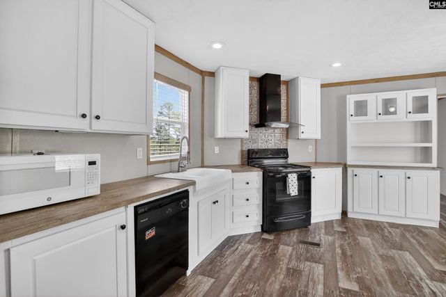 1379 Cheraw Road, Cassatt, SC 29032