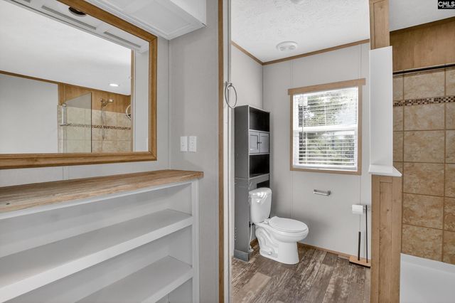 1379 Cheraw Road, Cassatt, SC 29032