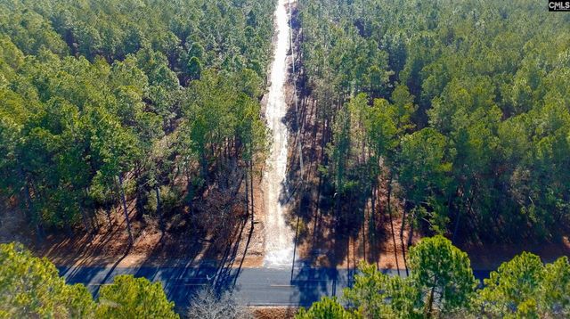 1379 Cheraw Road, Cassatt, SC 29032