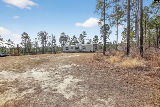 1379 Cheraw Road, Cassatt, SC 29032