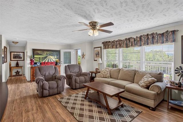 290 Knucklesville Road, Rydal, GA 30171