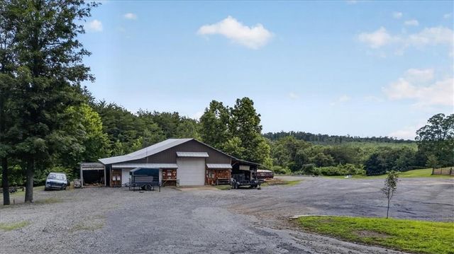290 Knucklesville Road, Rydal, GA 30171