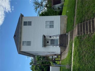 906 N 2nd Street, De Soto, MO 63020