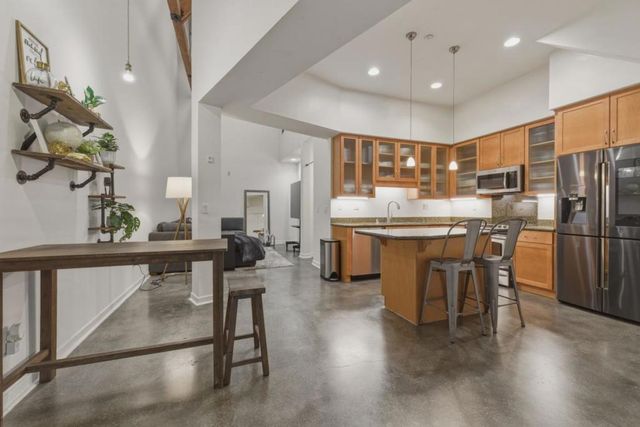 594 Manzana Place, San Jose, CA 95112
