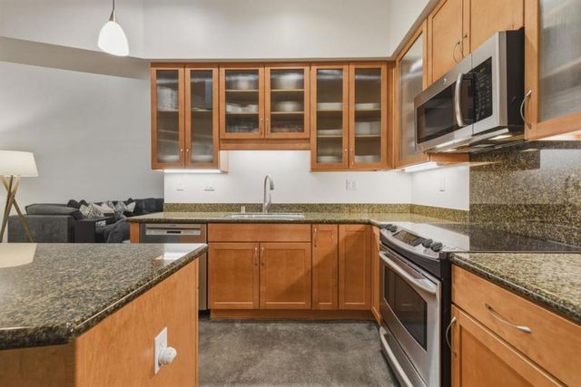 594 Manzana Place, San Jose, CA 95112