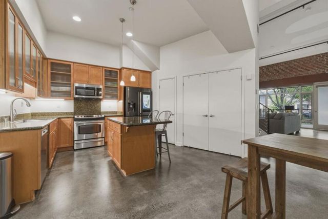 594 Manzana Place, San Jose, CA 95112