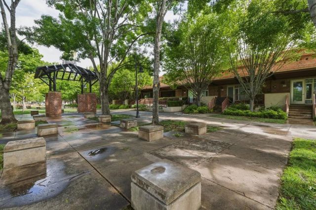 594 Manzana Place, San Jose, CA 95112