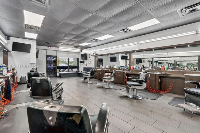 Established Barbershop for Sale – Prime Kendall Location, Kendall, FL 33175
