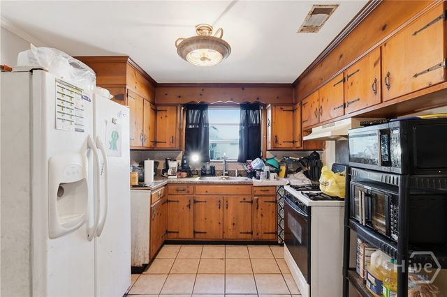 2228 New York Avenue, Savannah, GA 31404