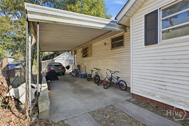 2228 New York Avenue, Savannah, GA 31404