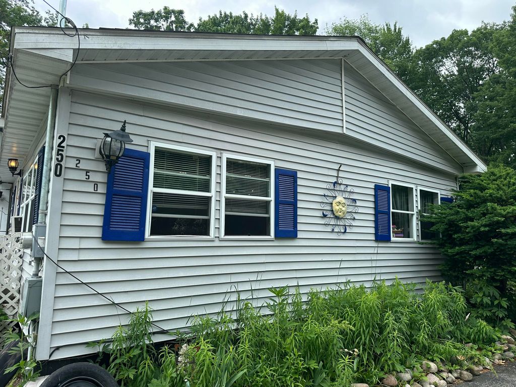 250 Mink Drive, Roscommon, MI 48653